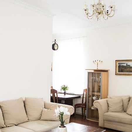 Vintage Style Spacious Apartment Klaipeda Exterior photo