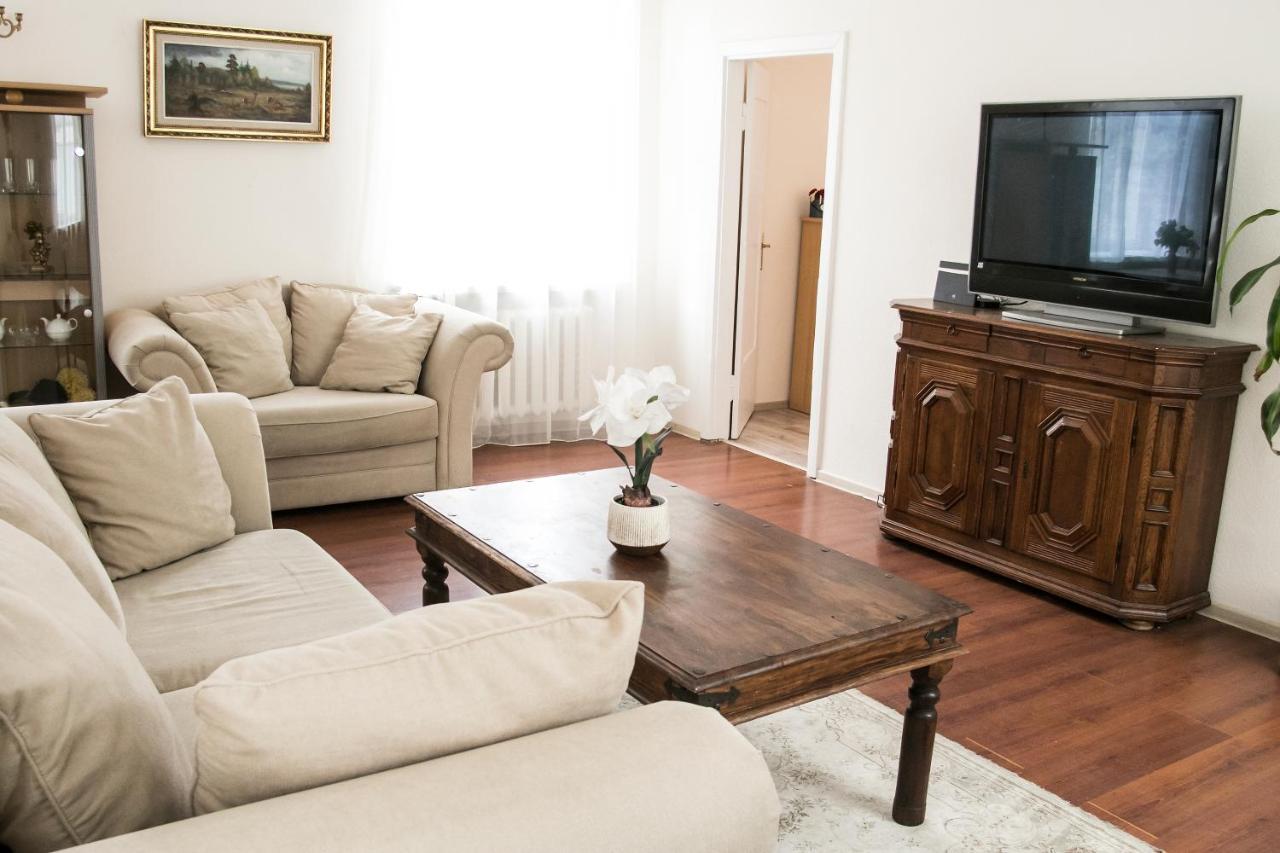 Vintage Style Spacious Apartment Klaipeda Exterior photo
