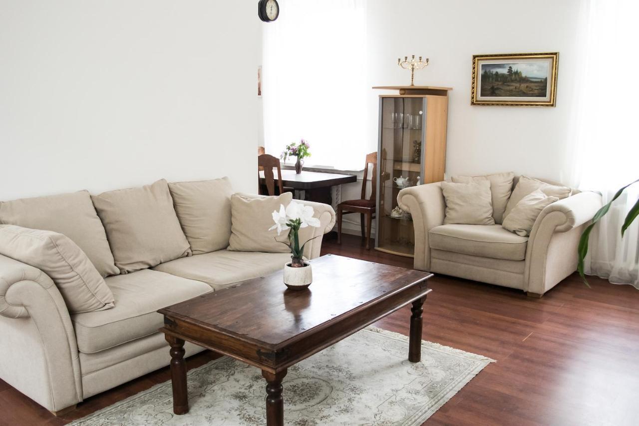 Vintage Style Spacious Apartment Klaipeda Exterior photo