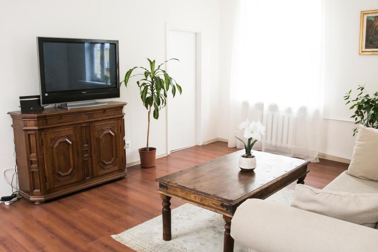 Vintage Style Spacious Apartment Klaipeda Exterior photo
